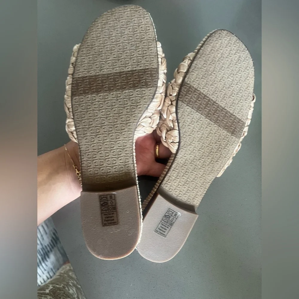 NWOT Sam Edelman Bridget Slide Sandals - Picture 6 of 6
